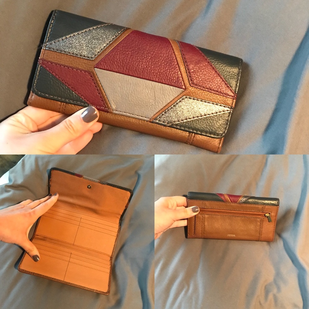 Fossil wallet